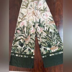 High waisted H&M pants, size 4